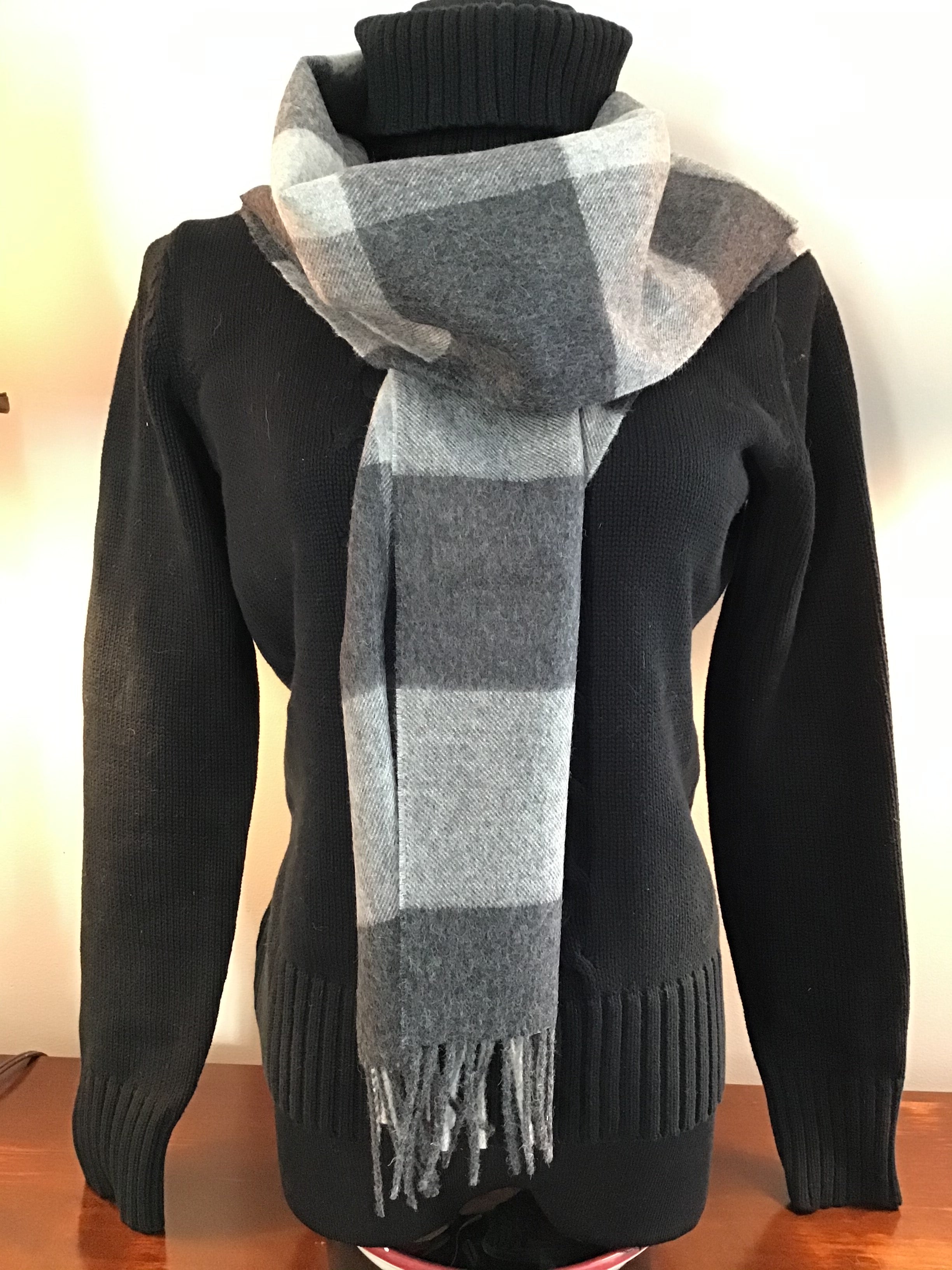 100% Superfine Alpaca Scarf